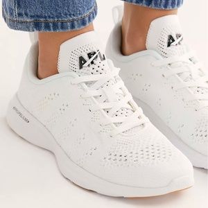 APL Techloom Pro Trainer